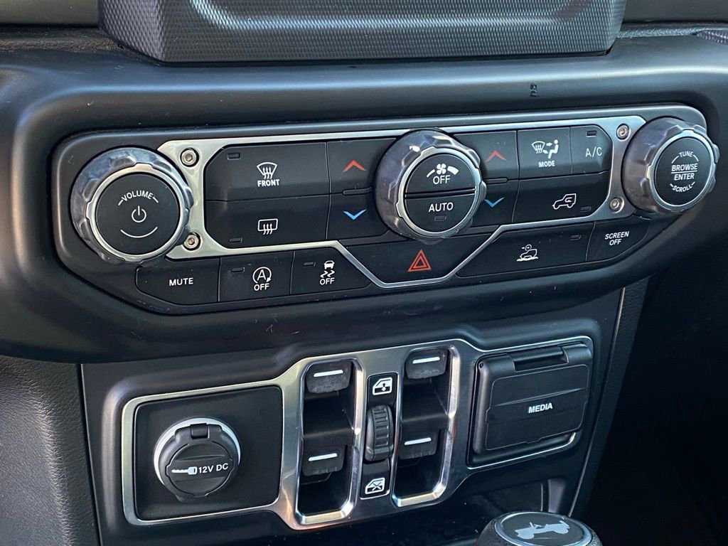 Used 2021 Jeep Wrangler Unlimited Sport image 19