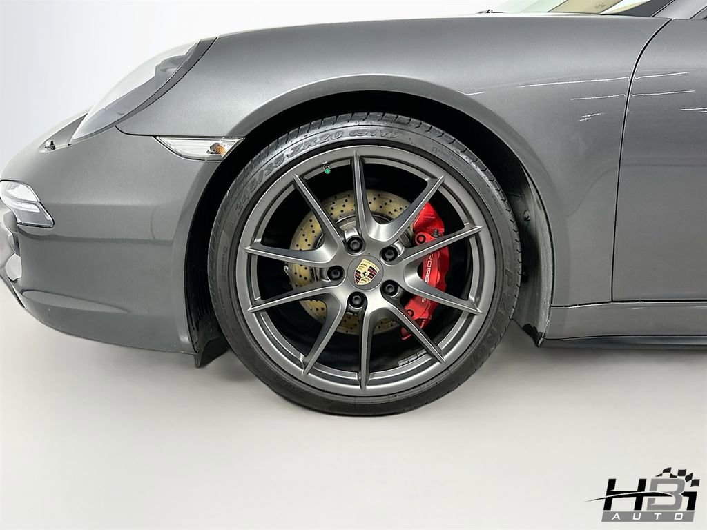 Used 2013 Porsche 911 Carrera 4S AWD/4WD image 17