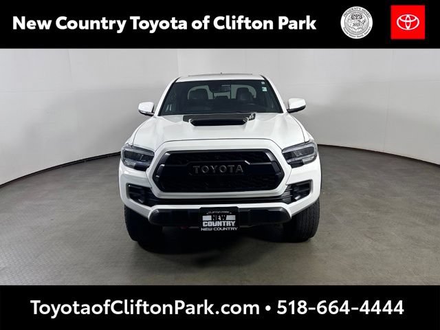 Used 2023 Toyota Tacoma TRD Pro AWD/4WD image 8
