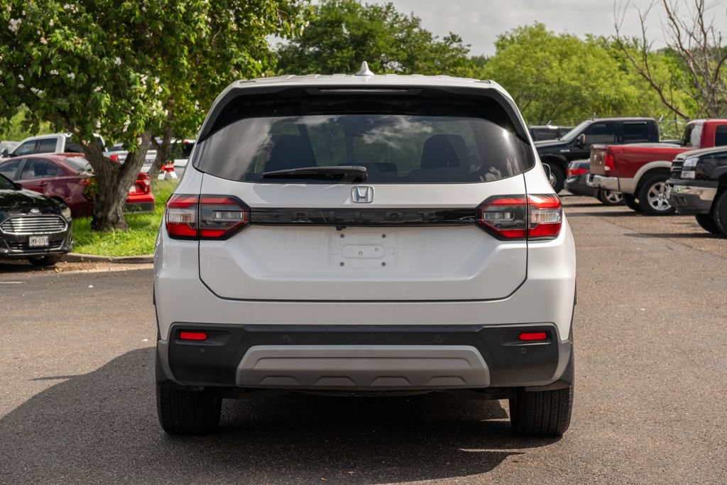 Used 2024 Honda Pilot EX-L image 4