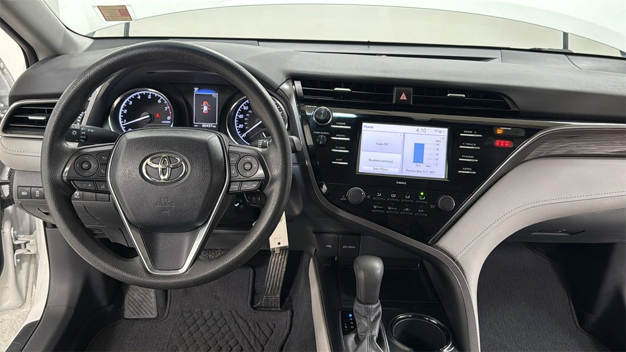 Certified 2020 Toyota Camry LE image 9