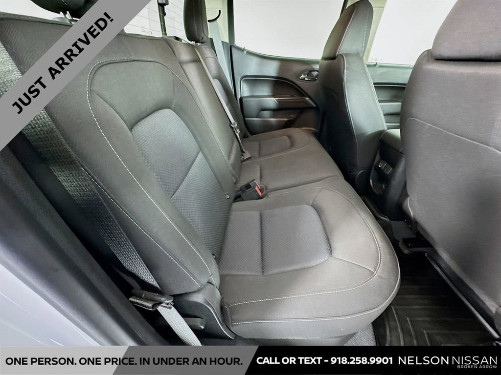 Used 2021 Chevrolet Colorado LT w/ LT Convenience Package image 24