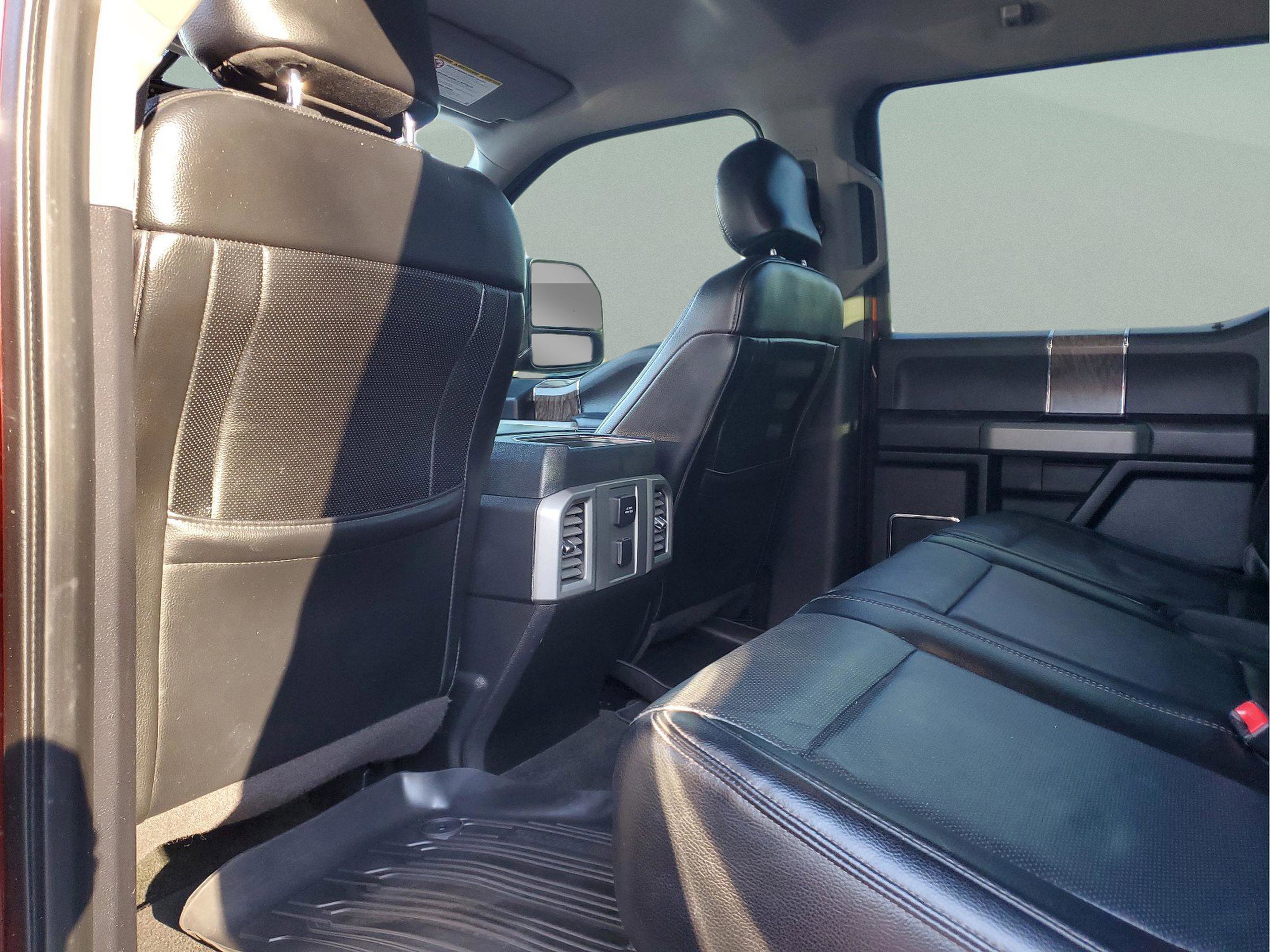 Used 2017 Ford F350 Lariat w/ Lariat Value Package image 6