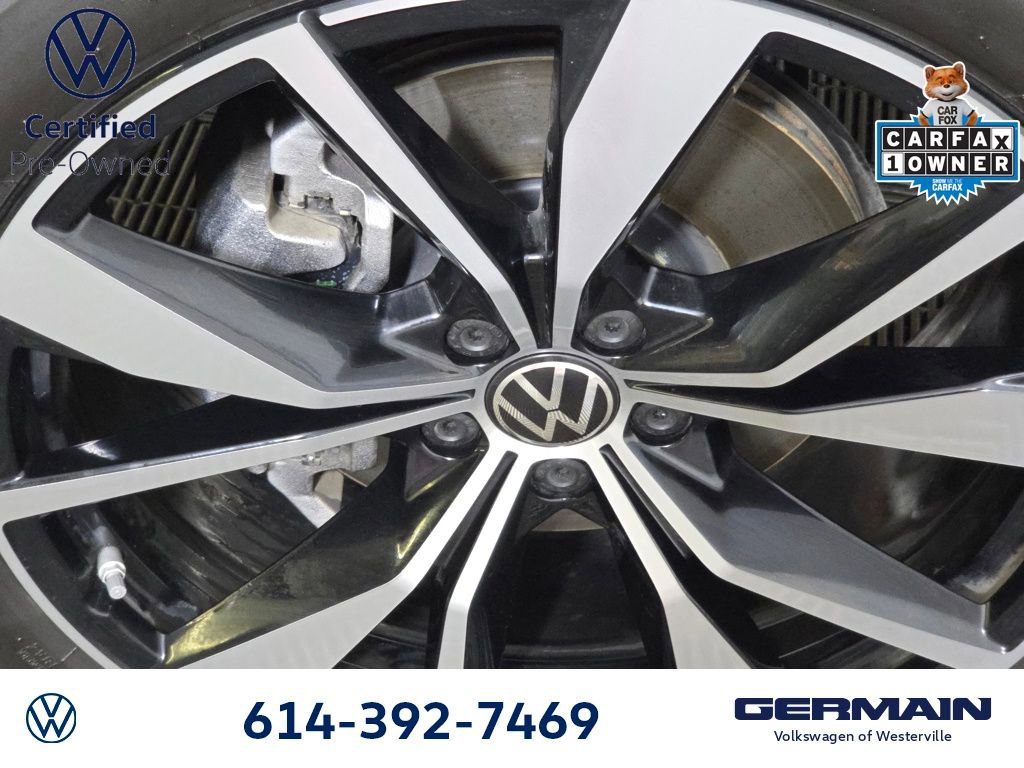 Certified 2025 Volkswagen Atlas SEL Premium R-Line image 13