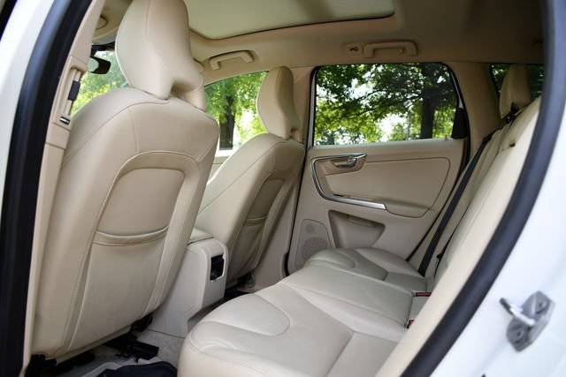 Used 2015 Volvo XC60 T5 Premier FWD image 16
