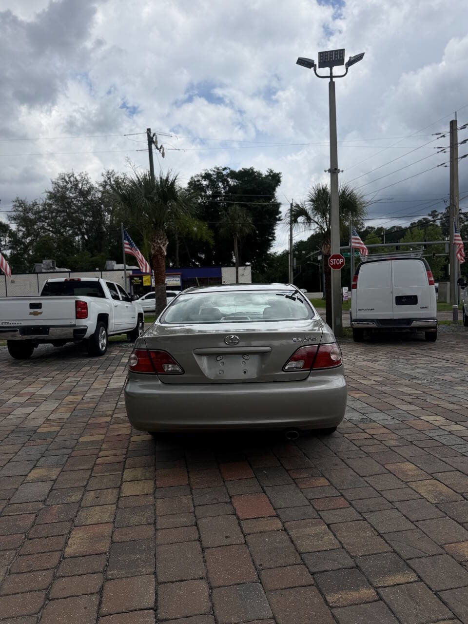 Used 2003 Lexus ES 330 FWD image 6