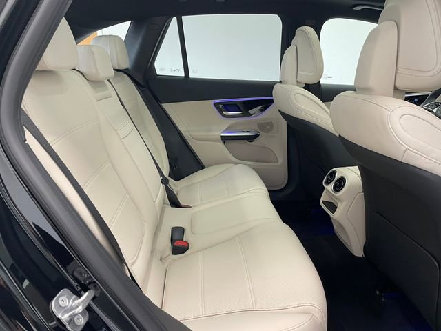 New 2026 Mercedes-Benz GLC 300 image 19