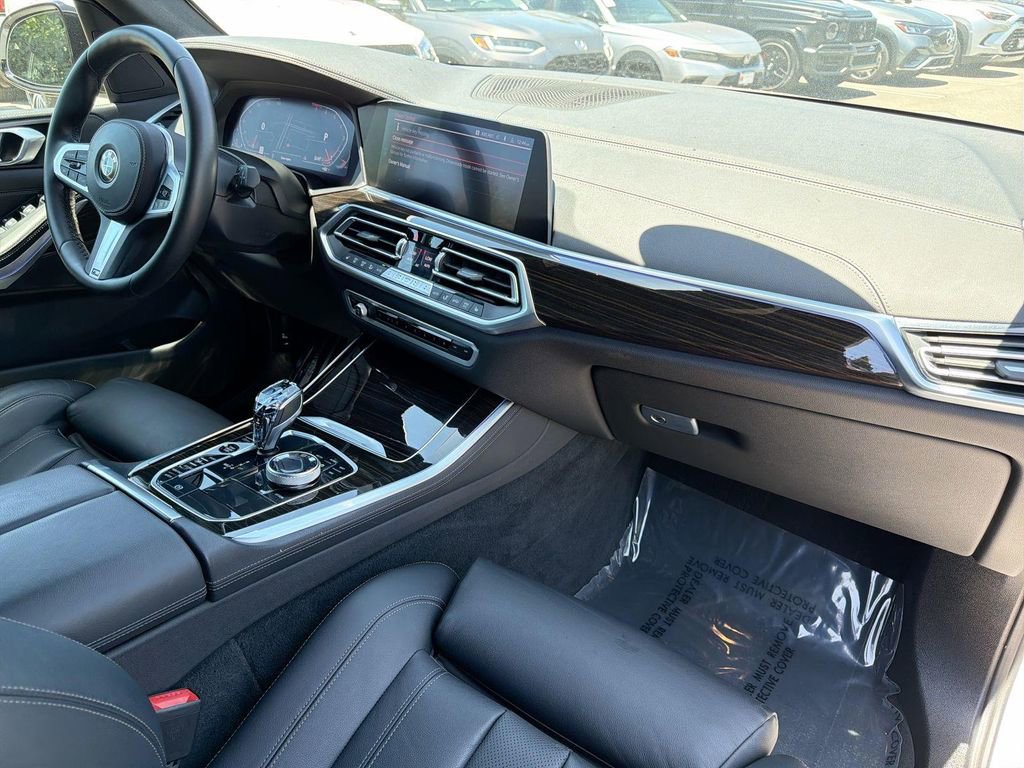 Used 2020 BMW X5 sDrive40i w/ M Sport Package RWD image 34