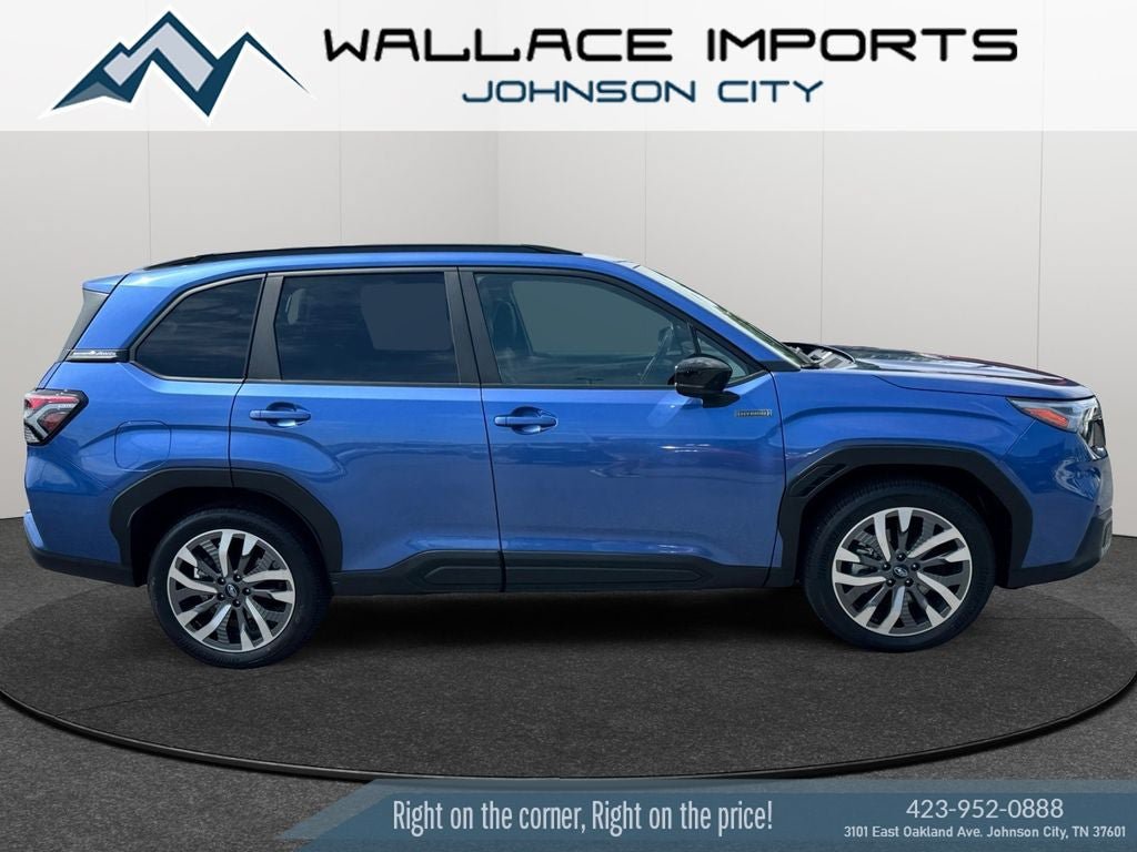 Used 2025 Subaru Forester Touring AWD/4WD image 6