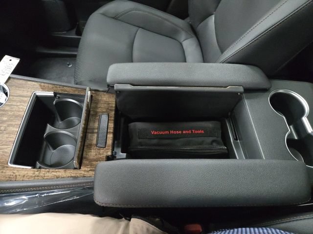 New 2026 Toyota Sienna Platinum AWD/4WD image 33