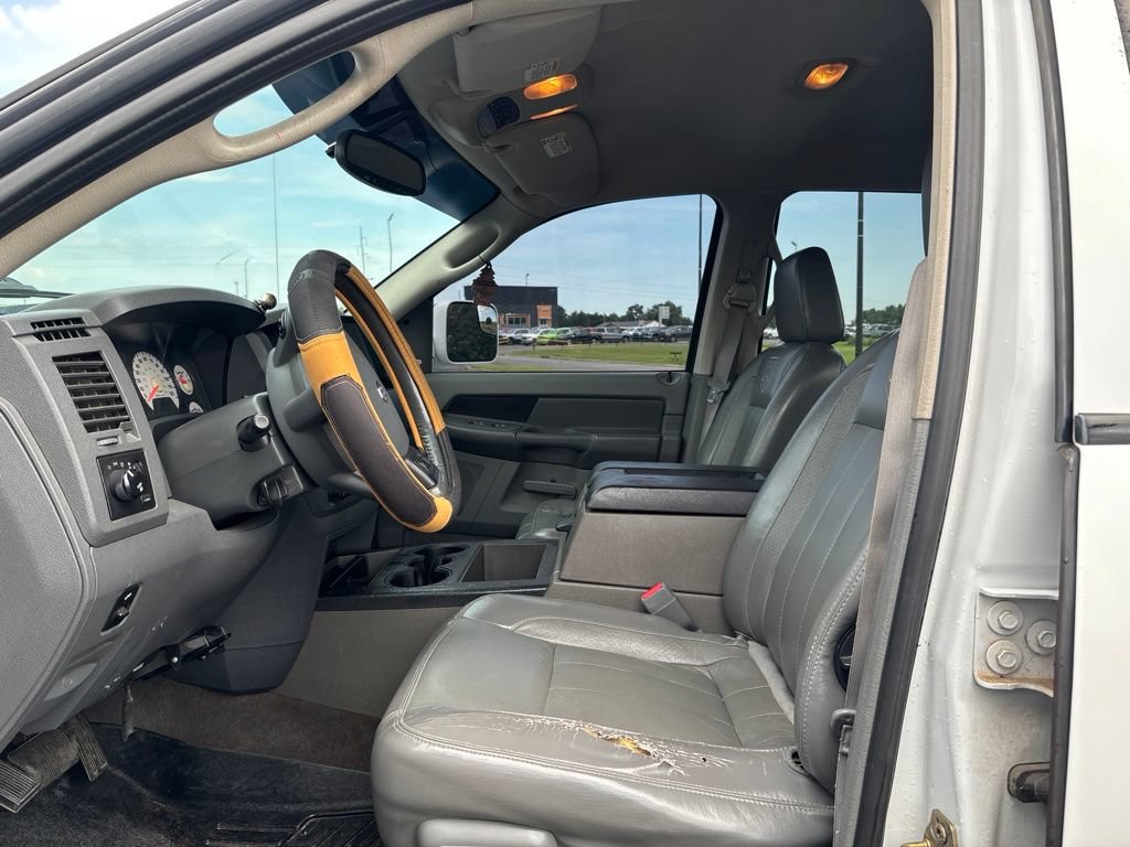 Used 2007 Dodge Ram 2500 Truck Laramie AWD/4WD image 9