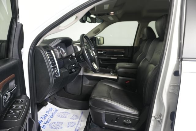 Used 2015 RAM 1500 Laramie w/ Convenience Group AWD/4WD image 29