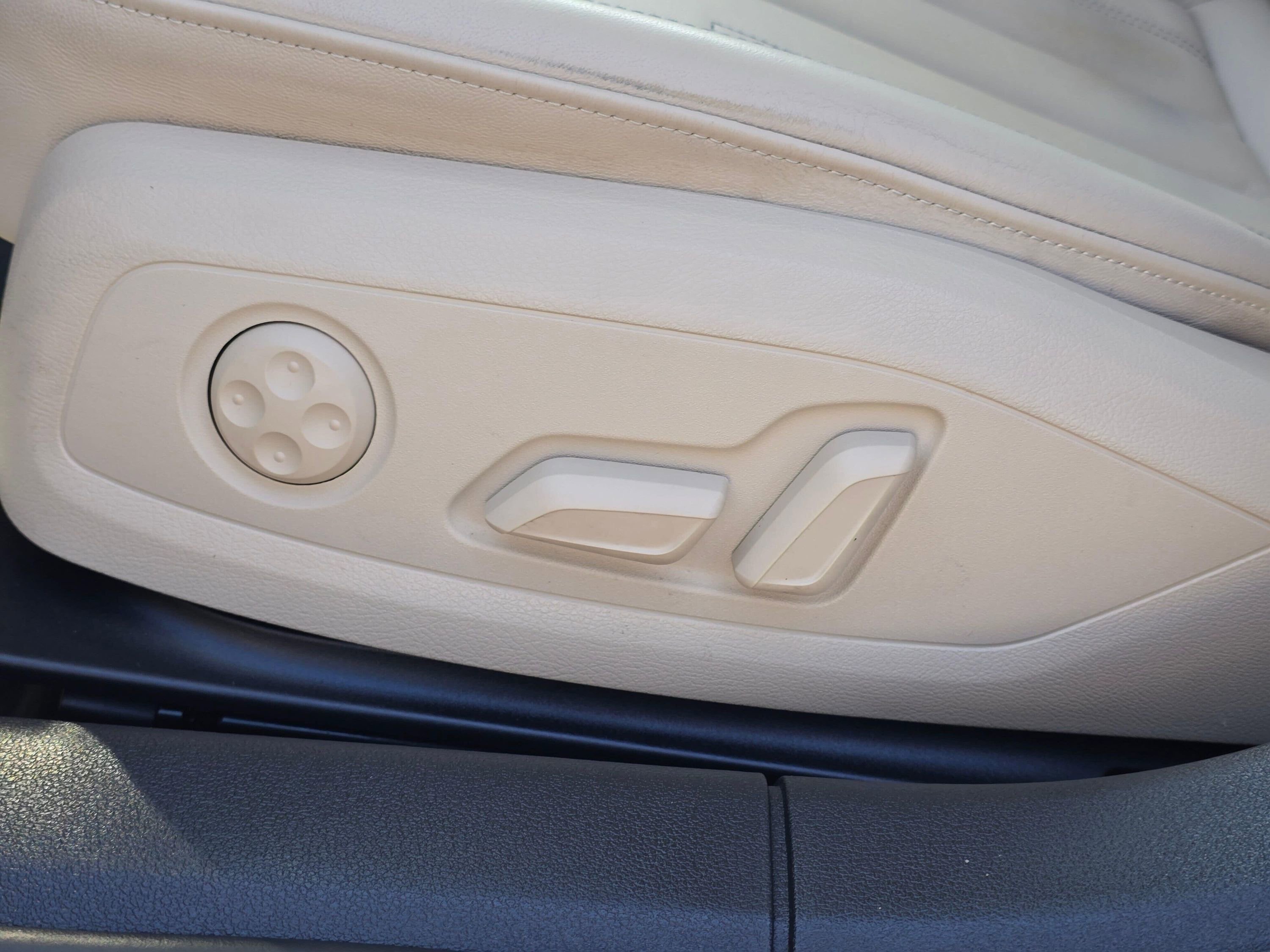 Used 2023 Audi A5 2.0T Premium w/ Convenience Package image 37