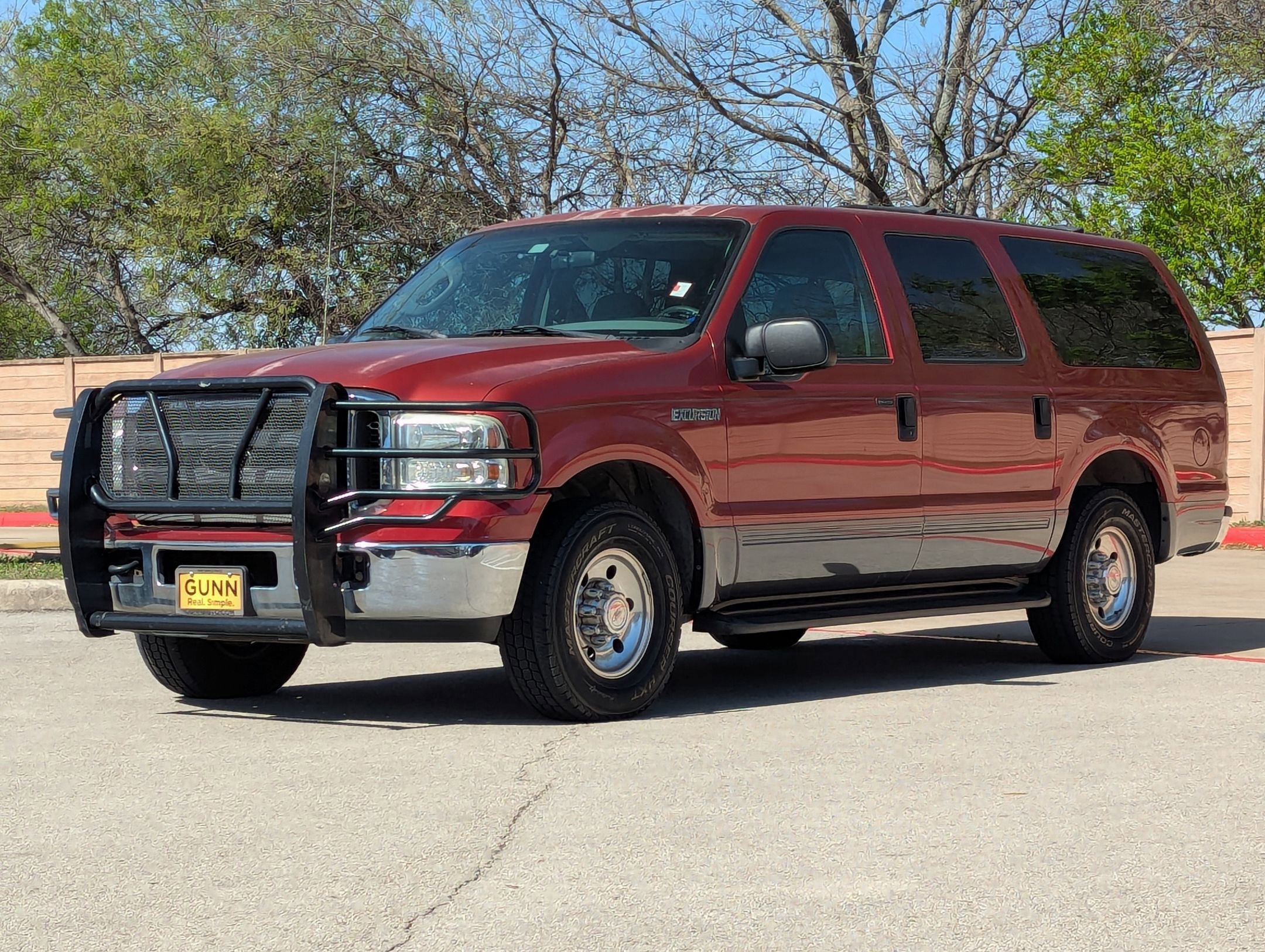 Used 2005 Ford Excursion 2WD image 7