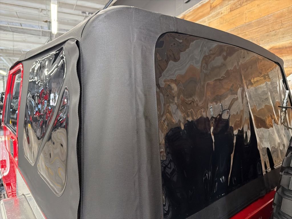 Used 2006 Jeep Wrangler Rubicon w/ Security Group image 29