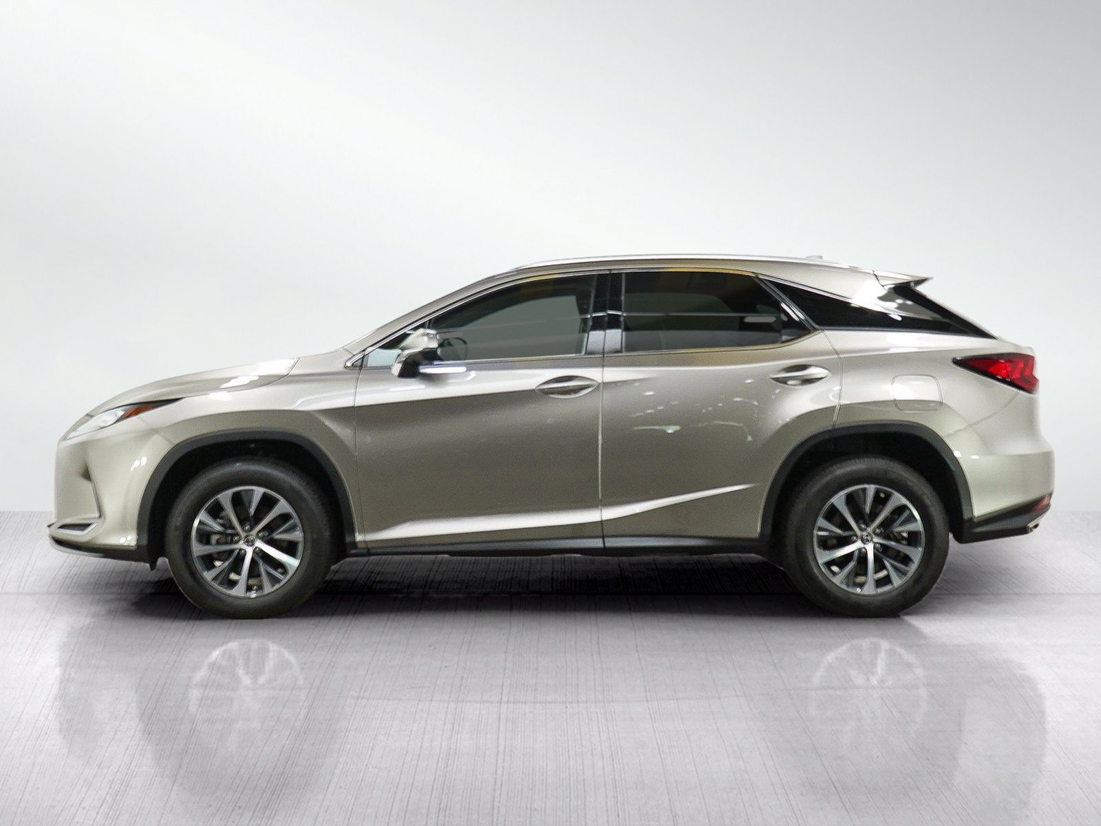 Used 2022 Lexus RX 350 AWD w/ Premium Package image 2