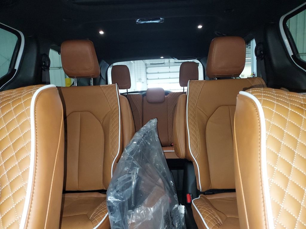 New 2026 Chrysler Pacifica Pinnacle w/ Trailer Tow Group image 13