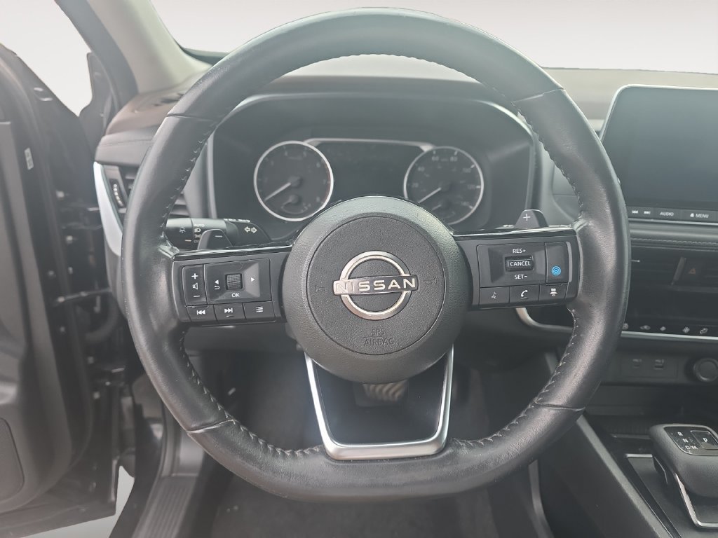 Used 2022 Nissan Rogue SV w/ SV Premium Package AWD/4WD image 12
