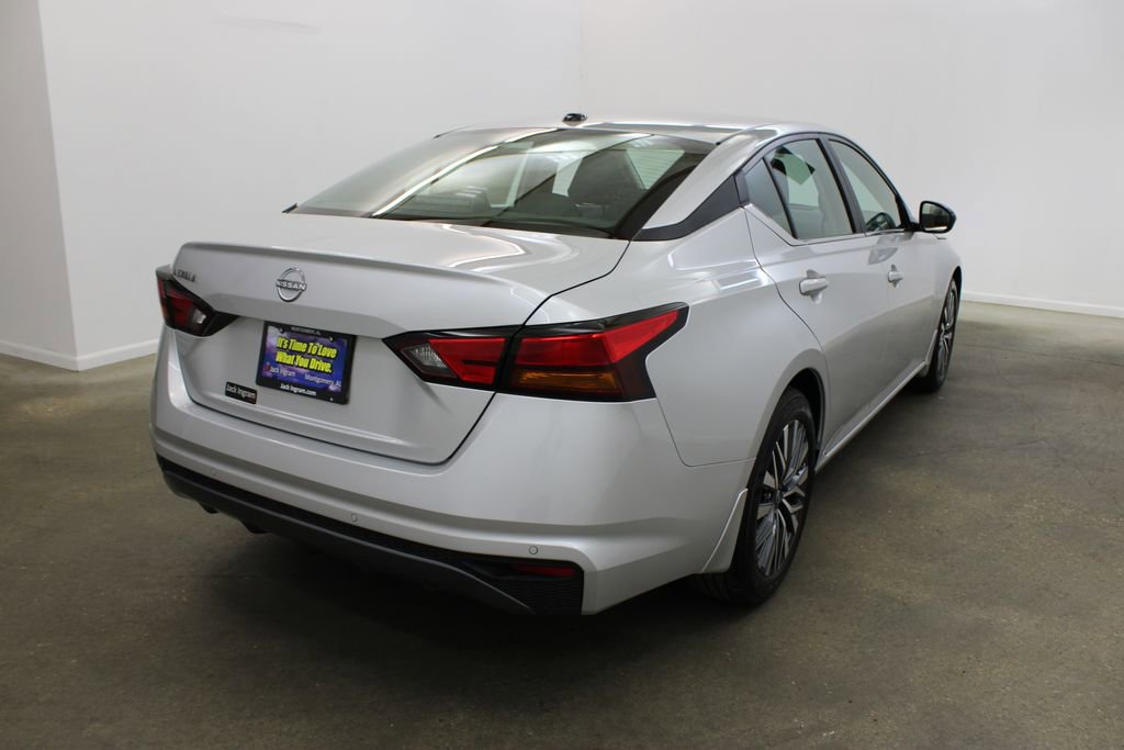 New 2026 Nissan Altima 2.5 SV image 5