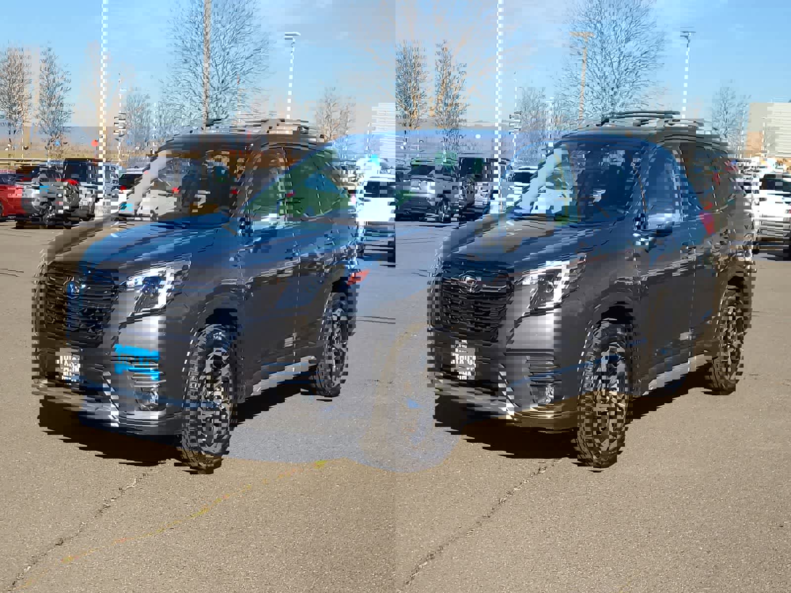 Used 2023 Subaru Forester Touring image 1