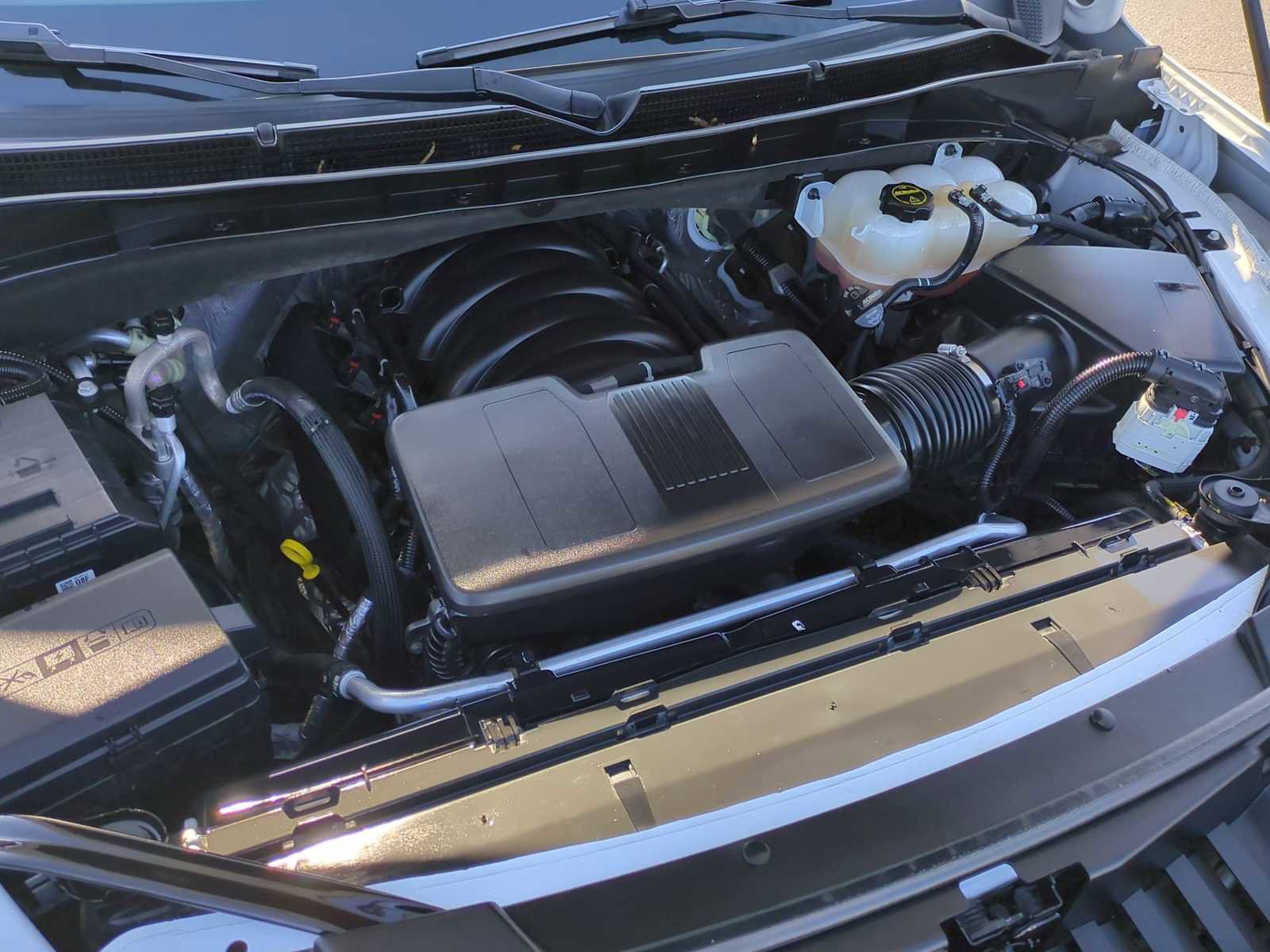 Used 2024 GMC Yukon SLT image 29