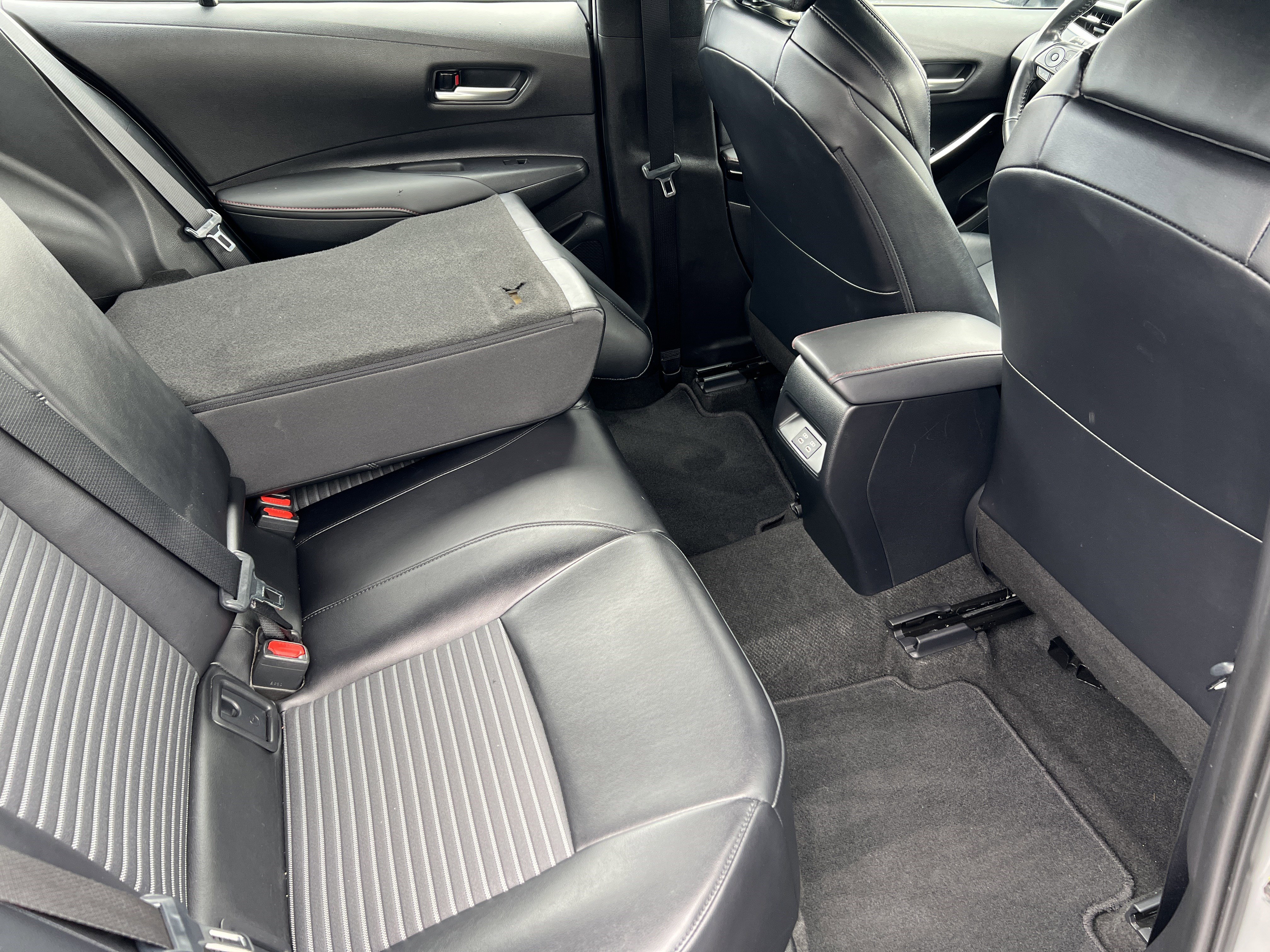 Used 2023 Toyota Corolla XSE w/ Carpet Mat Package (TMS) image 22