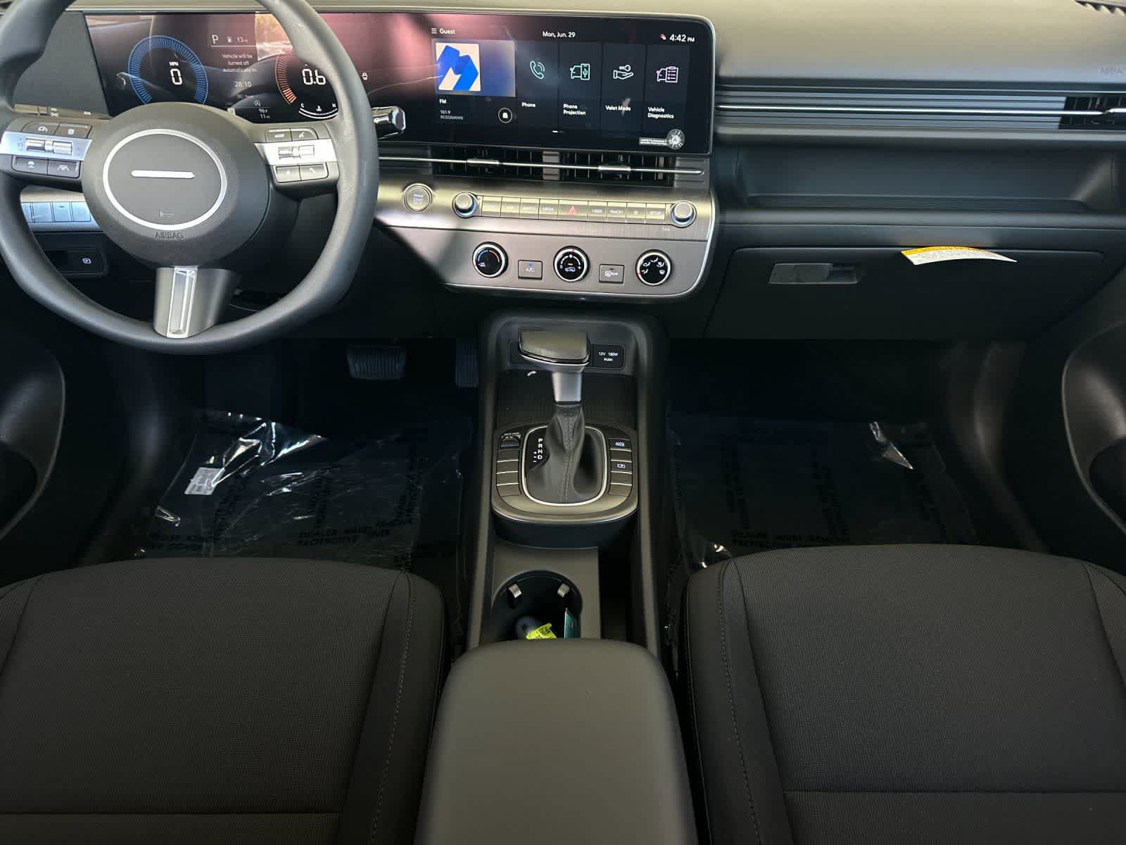 New 2026 Hyundai Kona SE FWD image 4