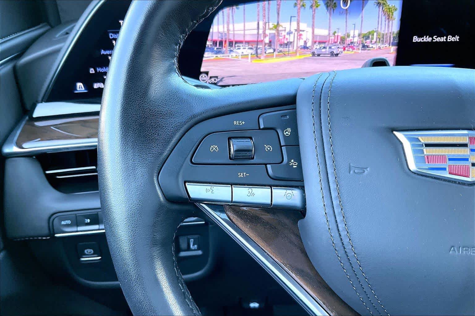 Used 2023 Cadillac Escalade Sport Platinum AWD/4WD image 23