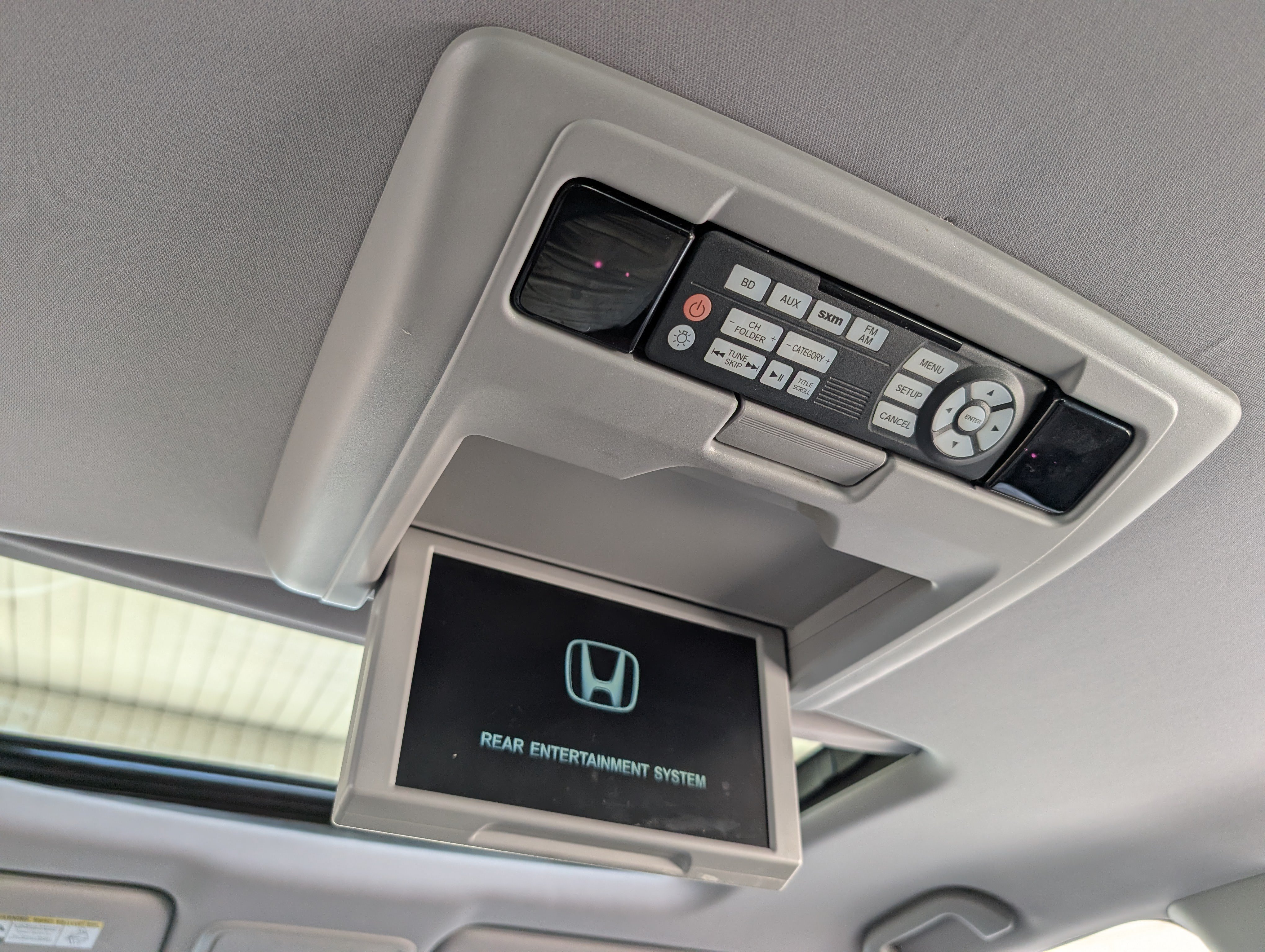 Used 2016 Honda Pilot Touring image 38
