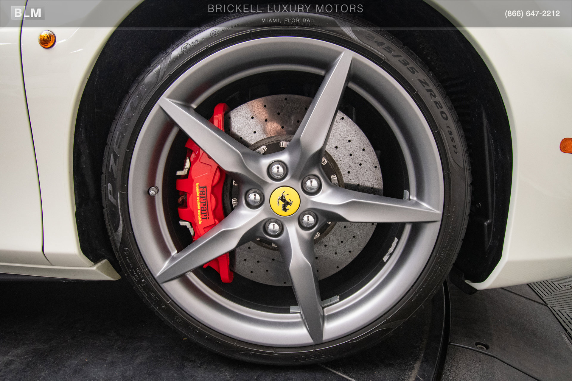 Used 2018 Ferrari 488 Spider RWD image 42