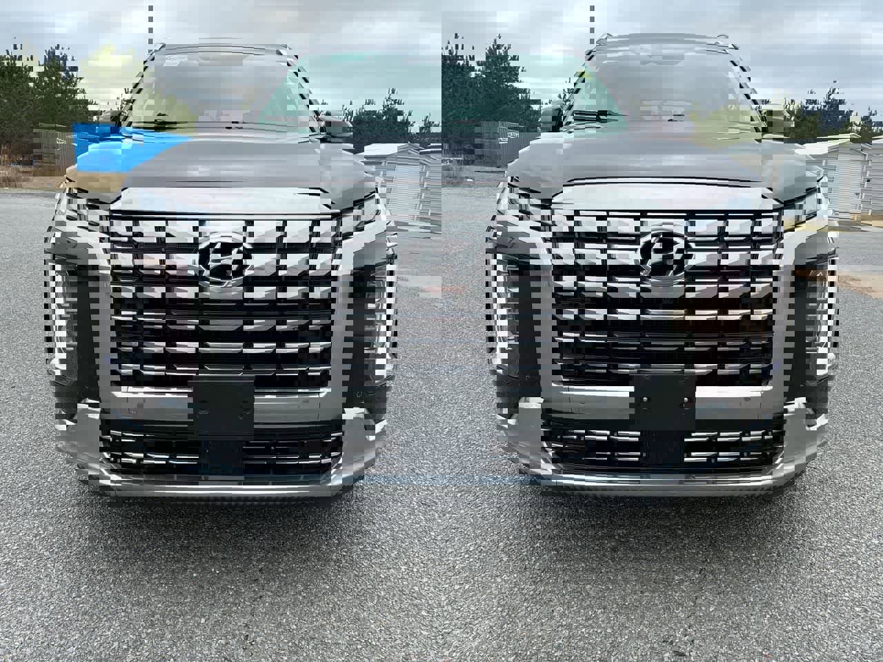 Used 2024 Hyundai Palisade Calligraphy image 33