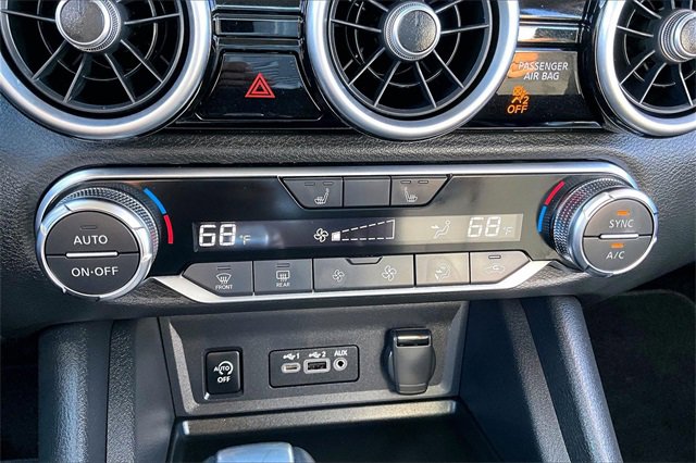 Certified 2025 Nissan Sentra SR image 14