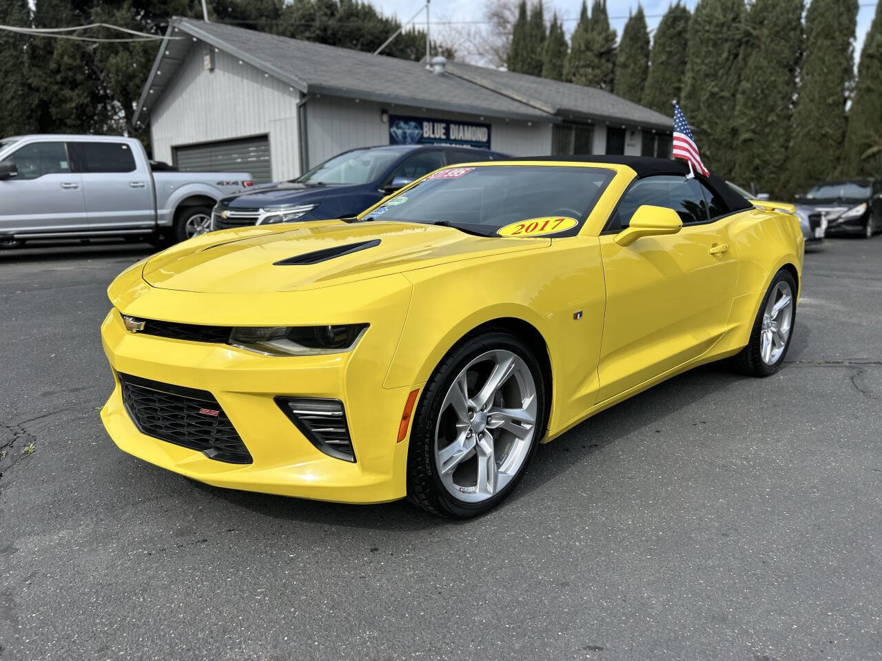 Used 2017 Chevrolet Camaro SS image 4