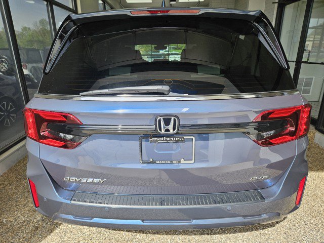 New 2026 Honda Odyssey Elite image 3