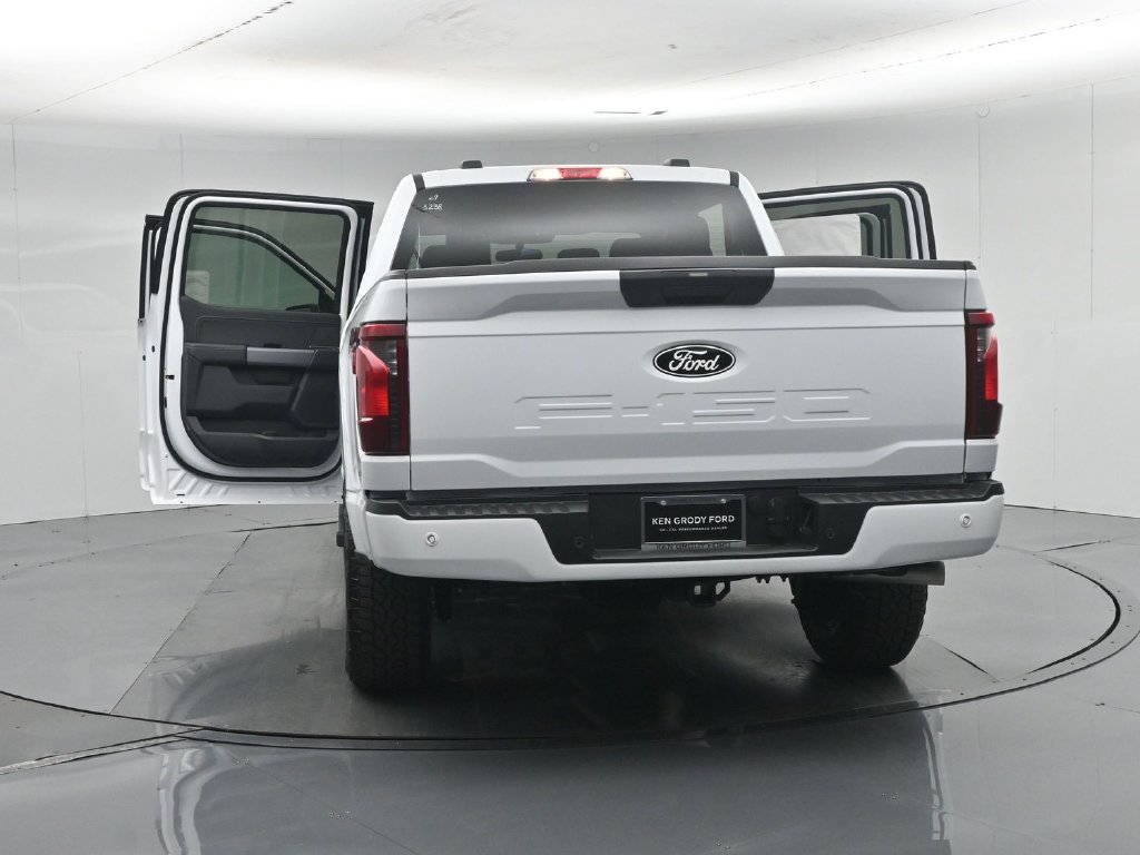 New 2026 Ford F150 XLT w/ FX4 Off-Road Package AWD/4WD image 32