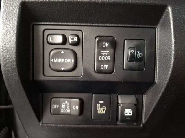 Used 2015 Toyota Tundra 1794 Edition AWD/4WD image 21