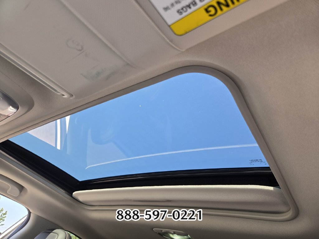 Used 2025 Subaru Crosstrek 2.5i Limited AWD/4WD image 11