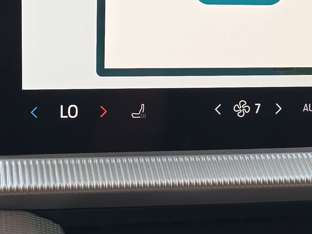 New 2025 Ford Explorer Active image 20