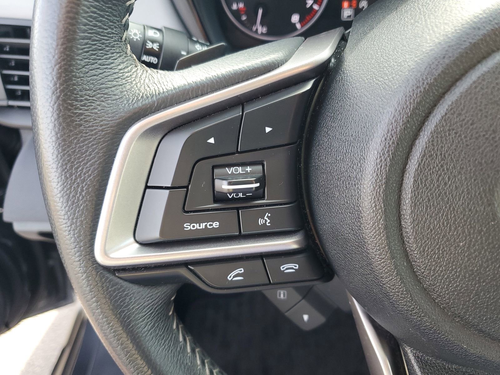 Used 2021 Subaru Outback Premium image 21