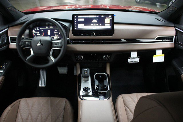 New 2026 Mitsubishi Outlander SEL image 20