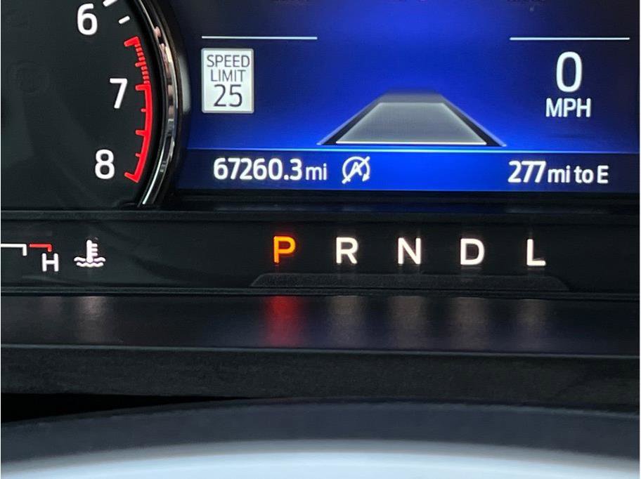 Used 2022 Ford Explorer Limited w/ Equipment Group 301A image 20