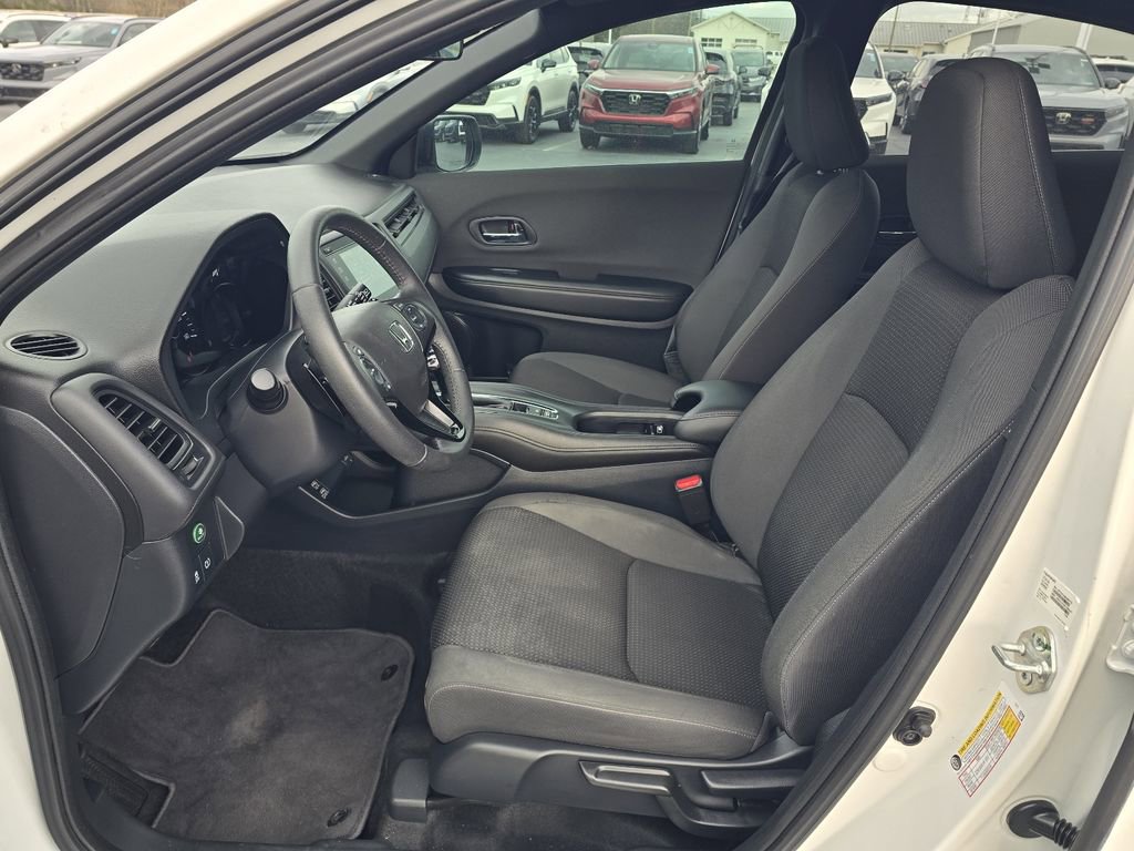 Used 2022 Honda HR-V Sport image 11