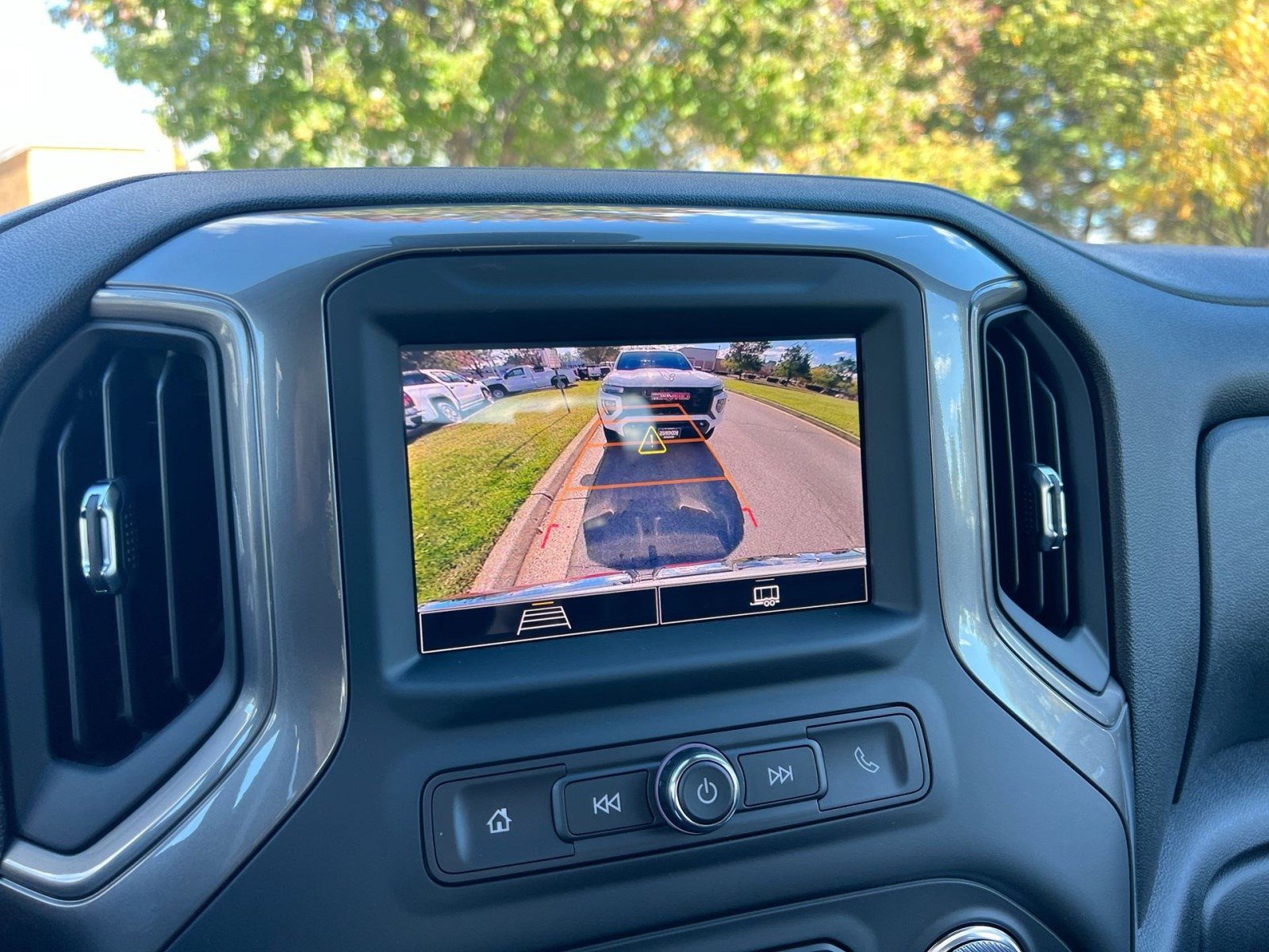 New 2026 GMC Sierra 1500 Pro w/ Pro Value Package image 16