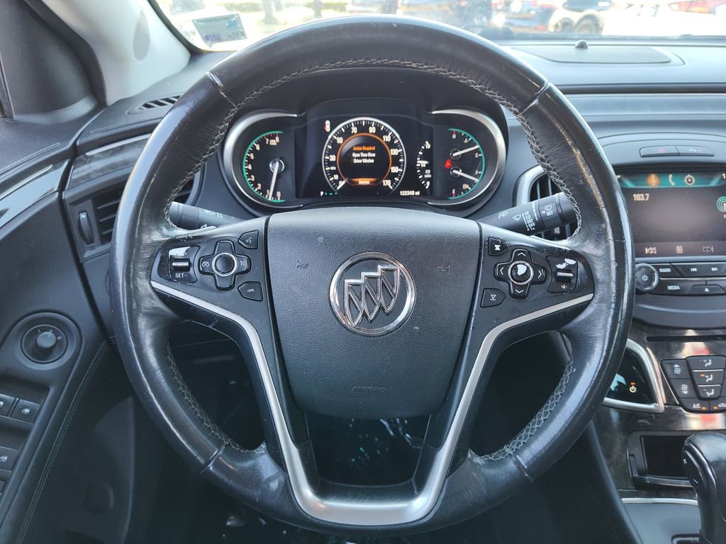 Used 2015 Buick LaCrosse Leather image 18