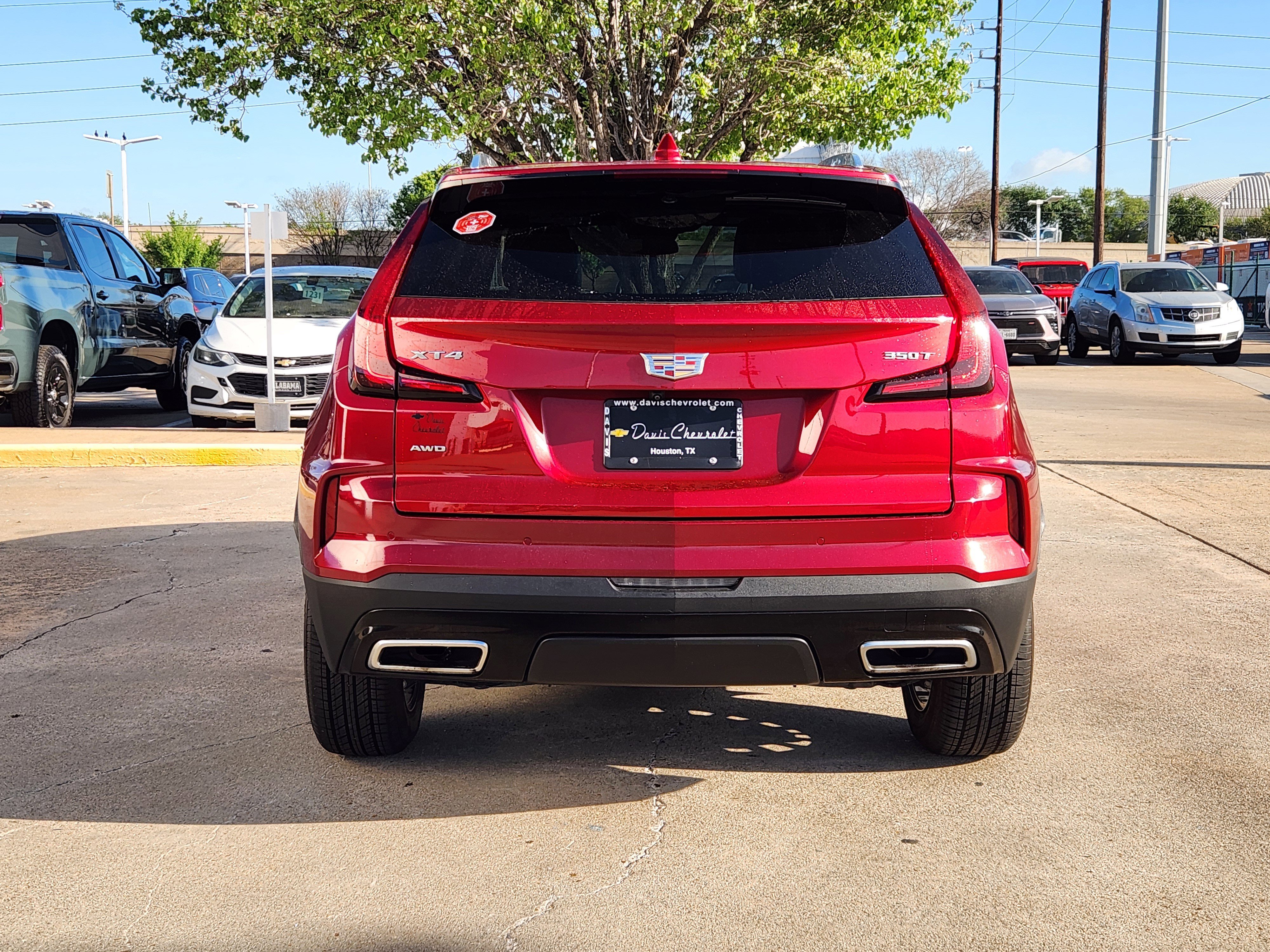 Certified 2024 Cadillac XT4 Premium Luxury AWD/4WD image 6
