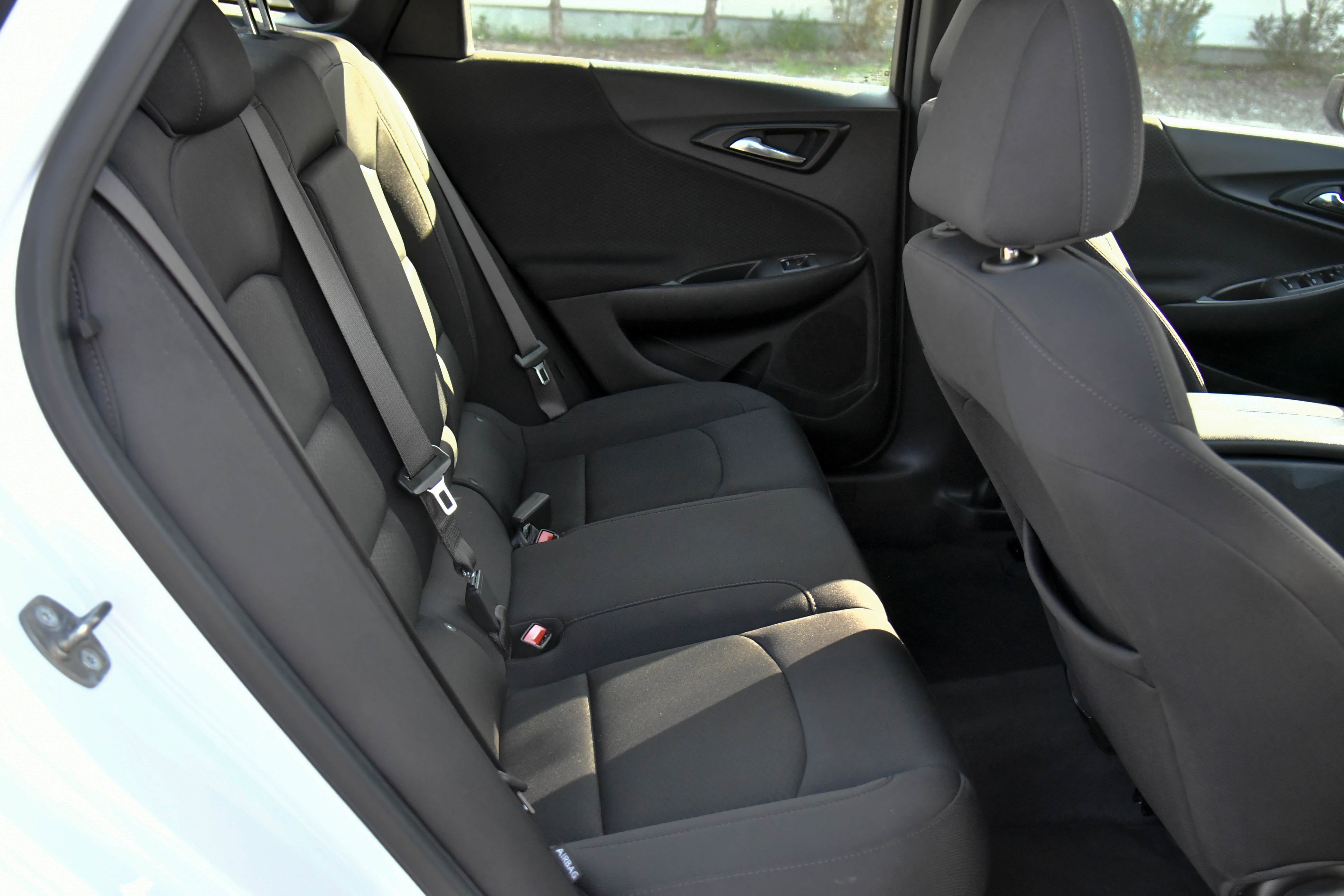 Used 2024 Chevrolet Malibu LT FWD image 39