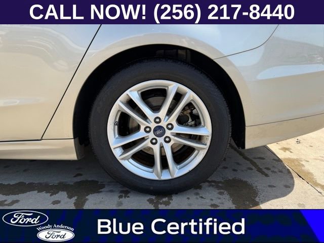 Used 2018 Ford Fusion SE w/ Fusion SE Technology Package FWD image 6