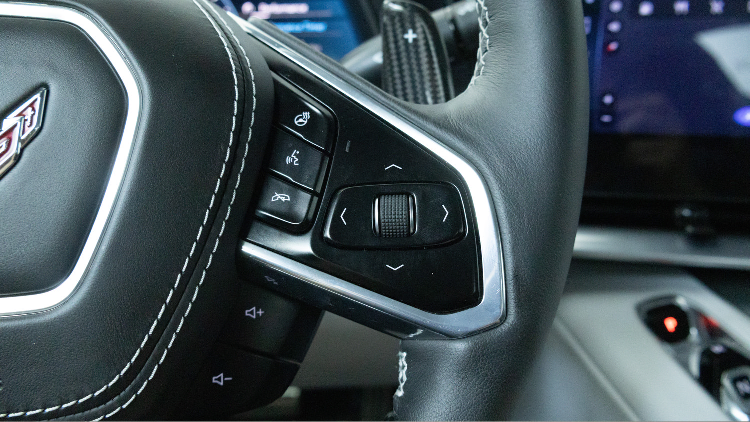 Used 2024 Chevrolet Corvette Z06 RWD image 20