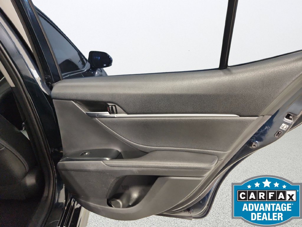 Used 2018 Toyota Camry XSE FWD image 28