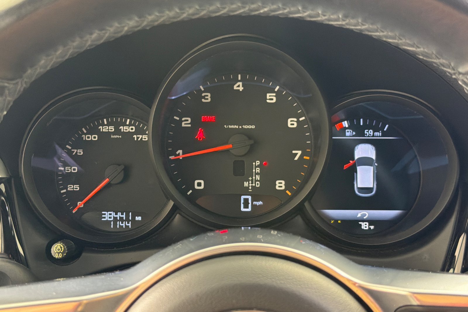 Used 2020 Porsche Macan AWD/4WD image 24